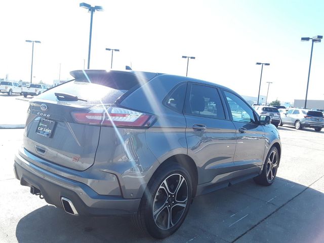 2022 Ford Edge ST