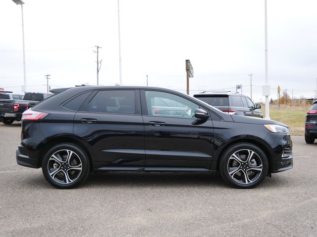 2022 Ford Edge ST