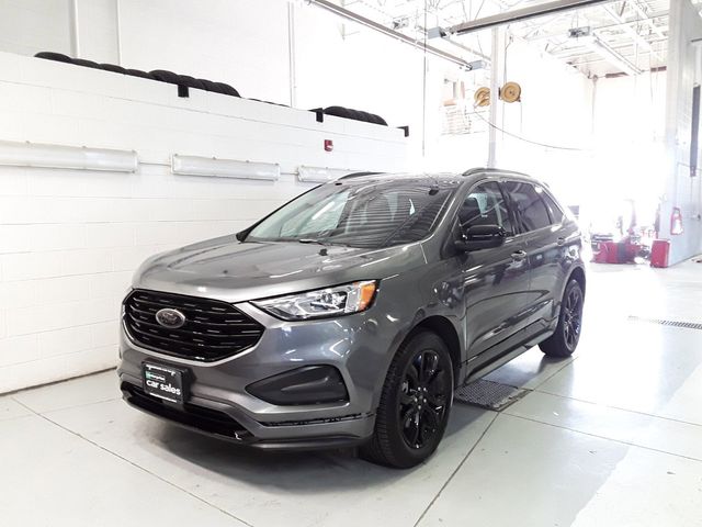 2022 Ford Edge SE