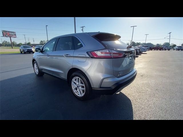 2022 Ford Edge 