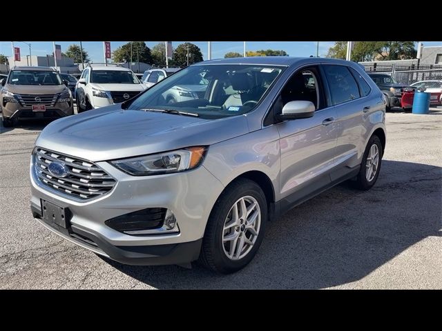 2022 Ford Edge 