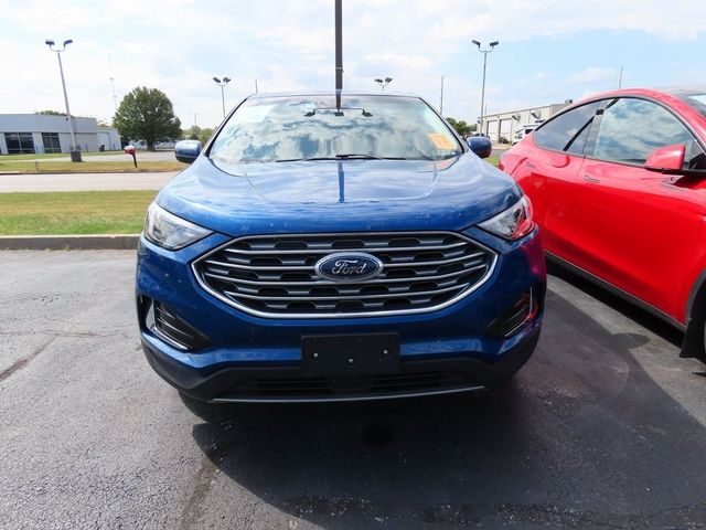 2022 Ford Edge 