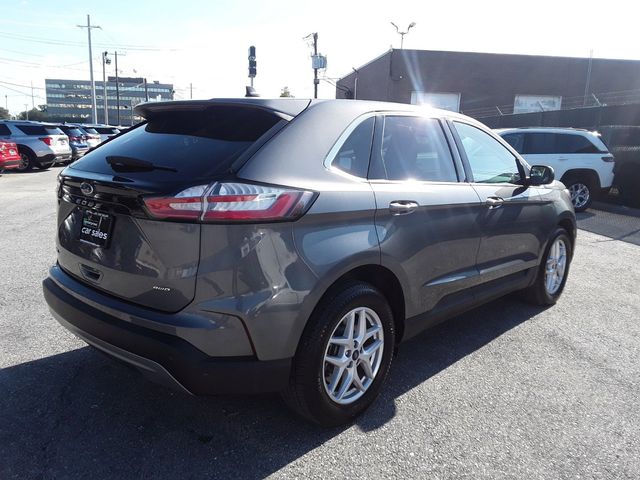 2022 Ford Edge 