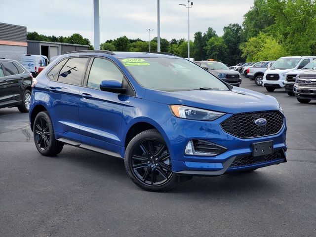 2022 Ford Edge 