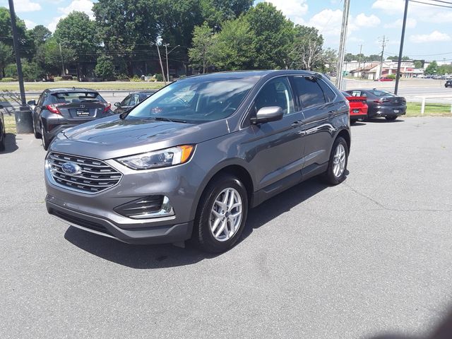 2022 Ford Edge 