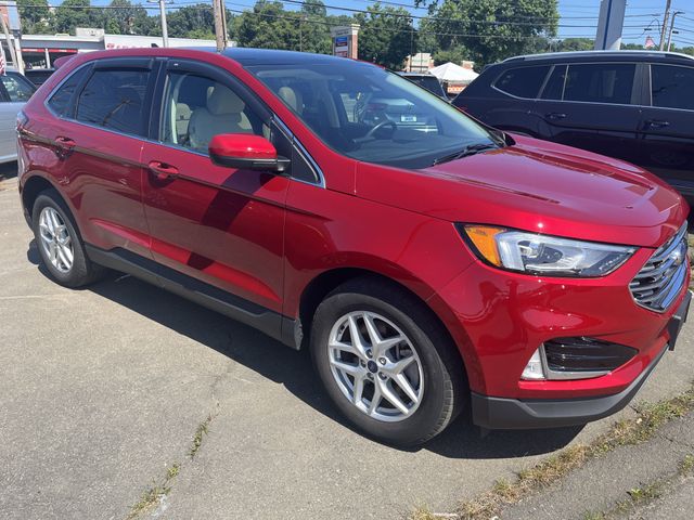 2022 Ford Edge 