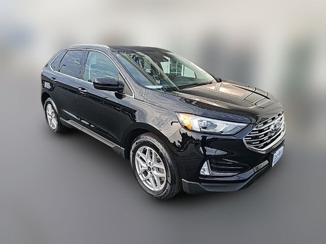 2022 Ford Edge 