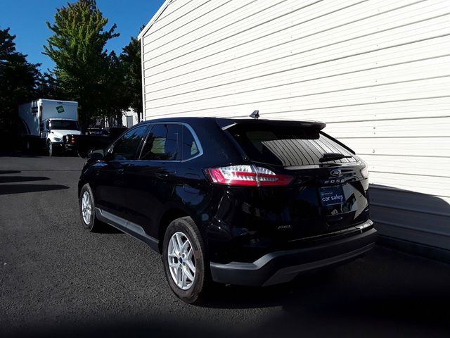 2022 Ford Edge 