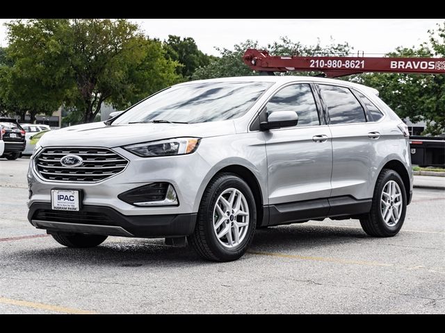 2022 Ford Edge 