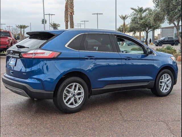 2022 Ford Edge 