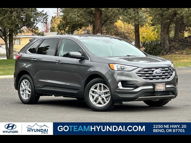 2022 Ford Edge 