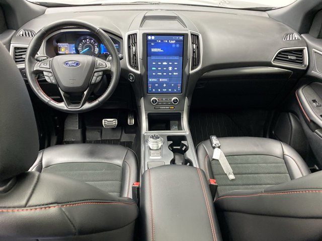 2022 Ford Edge ST Line