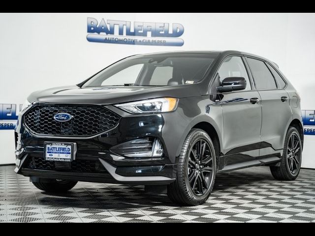 2022 Ford Edge 