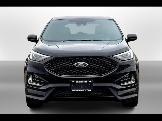 2022 Ford Edge ST Line