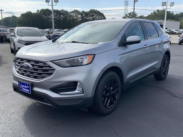 2022 Ford Edge 