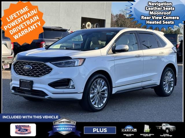 2022 Ford Edge Titanium