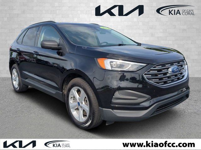 2022 Ford Edge SE