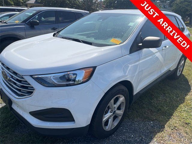 2022 Ford Edge SE