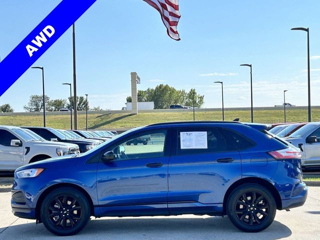 2022 Ford Edge SE