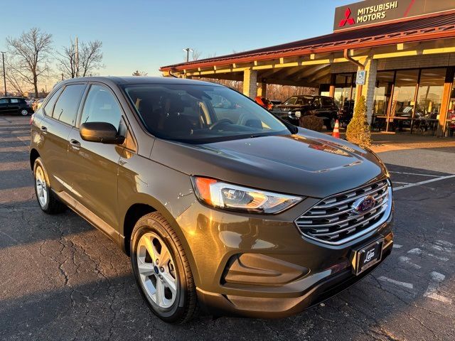 2022 Ford Edge SE