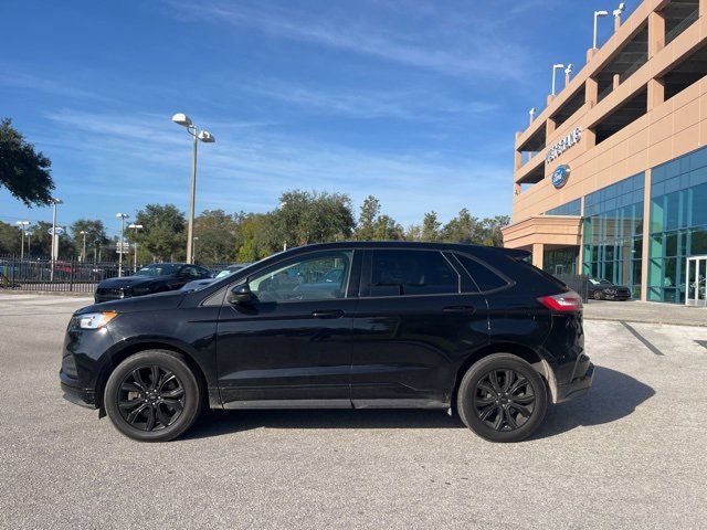 2022 Ford Edge SE