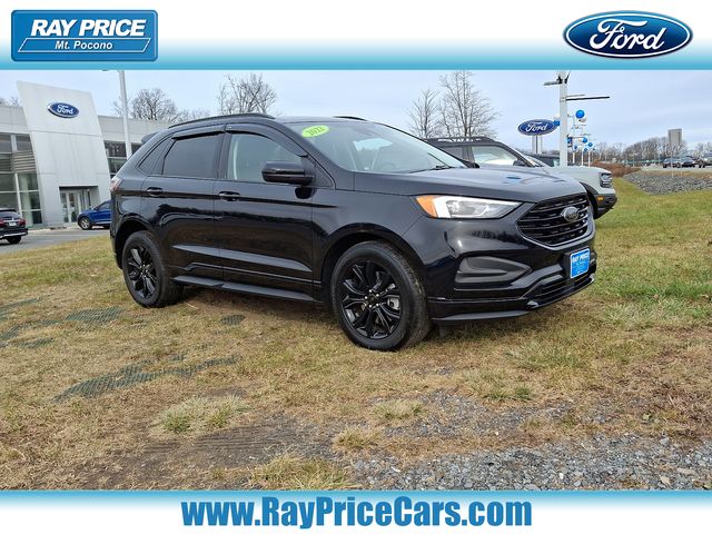 2022 Ford Edge SE