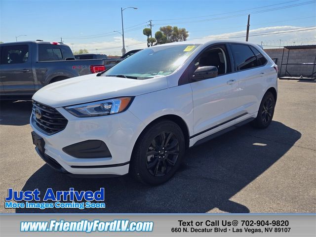 2022 Ford Edge SE