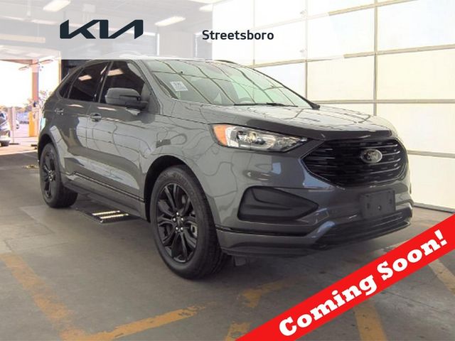 2022 Ford Edge SE