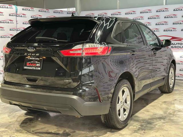 2022 Ford Edge SE