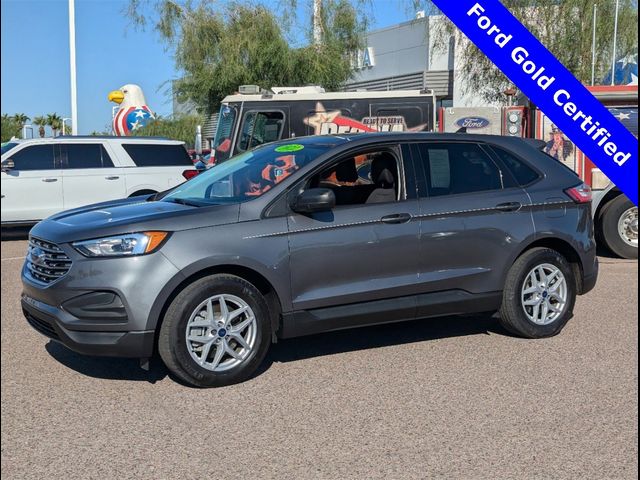 2022 Ford Edge SE