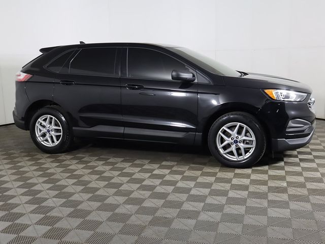 2022 Ford Edge SE