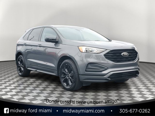 2022 Ford Edge SE