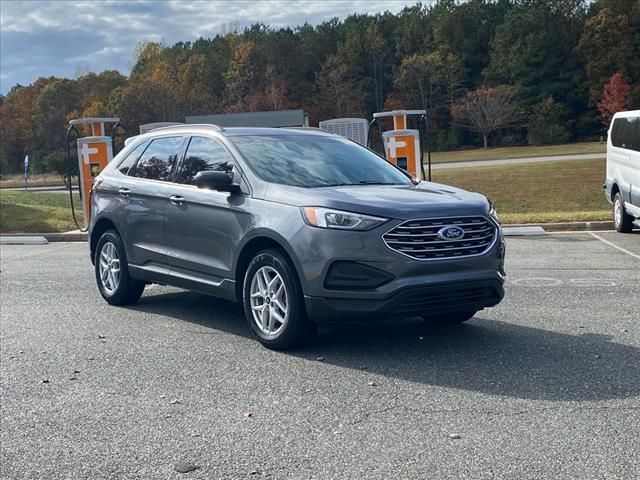 2022 Ford Edge SE