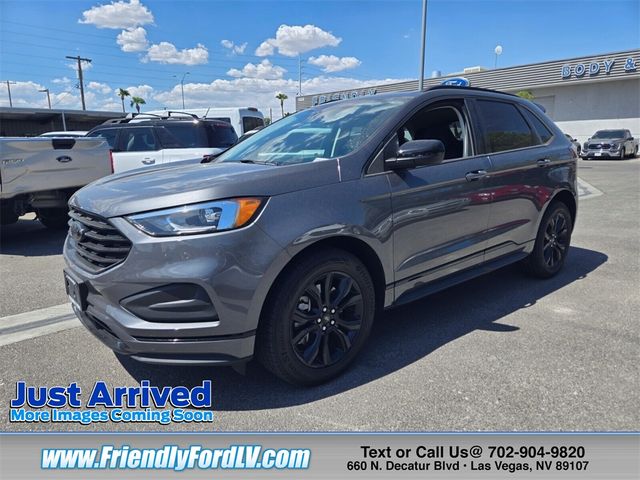 2022 Ford Edge SE