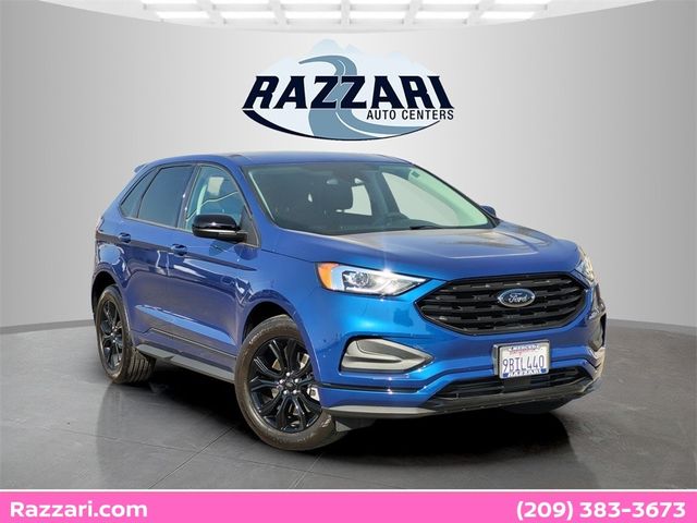 2022 Ford Edge SE