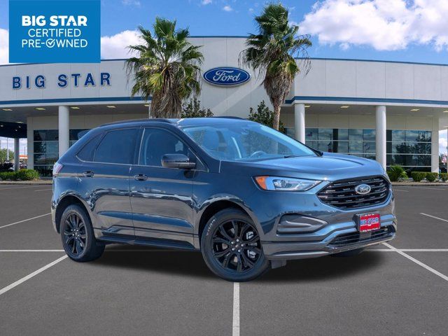 2022 Ford Edge SE