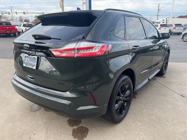 2022 Ford Edge SE