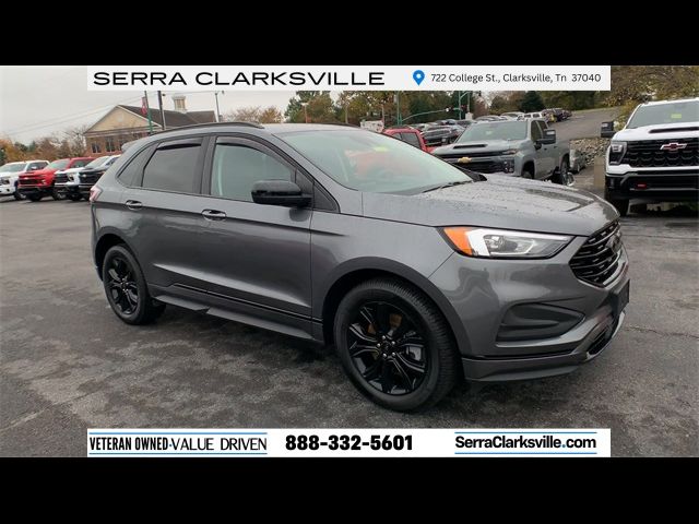 2022 Ford Edge SE