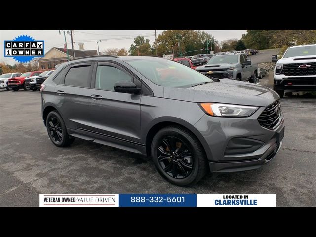 2022 Ford Edge SE