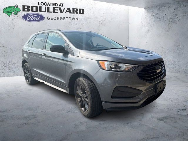 2022 Ford Edge SE