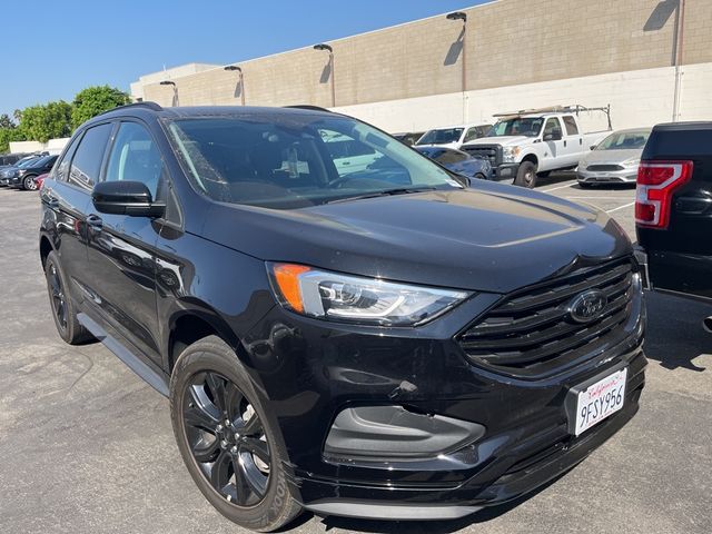 2022 Ford Edge SE