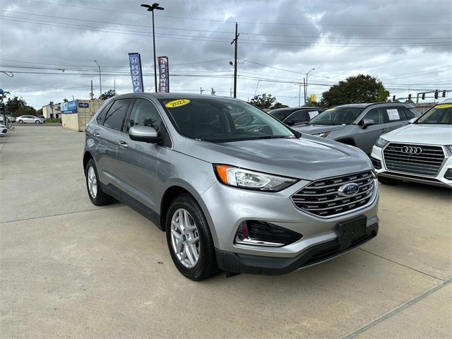 2022 Ford Edge 