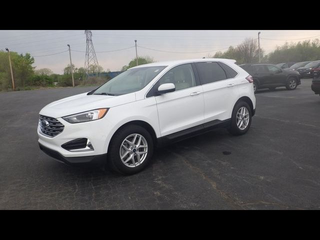 2022 Ford Edge SEL