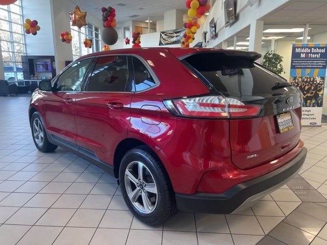 2022 Ford Edge SEL