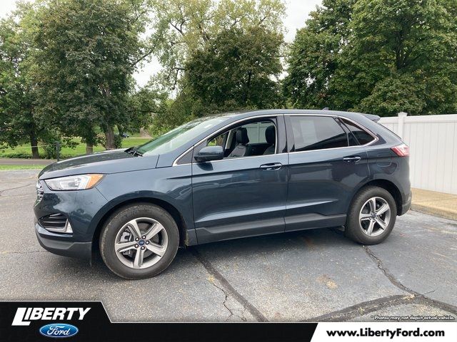 2022 Ford Edge SEL