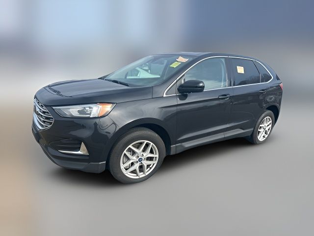 2022 Ford Edge 