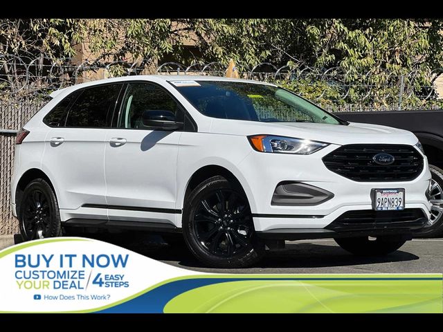 2022 Ford Edge SE