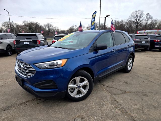 2022 Ford Edge SE