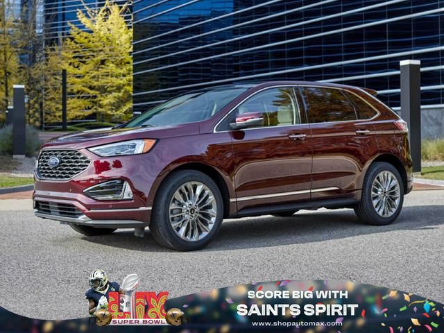 2022 Ford Edge SE