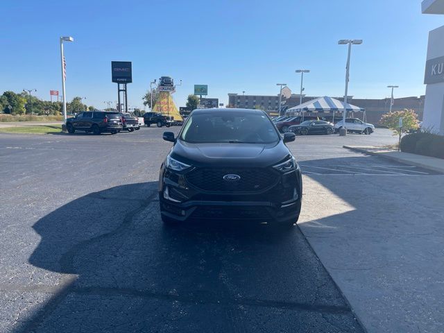 2022 Ford Edge ST